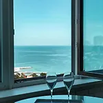 M&p Vip Appartments In Arkadia *