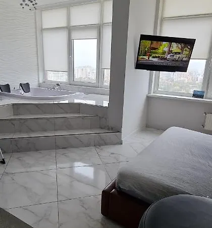 M&p Vip Appartments In Arkadia * Oděsa