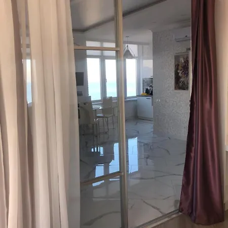 Apartmán M&p Vip Appartments In Arkadia Oděsa