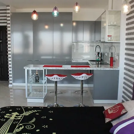M&p Vip Appartments In Arkadia Apartmán *